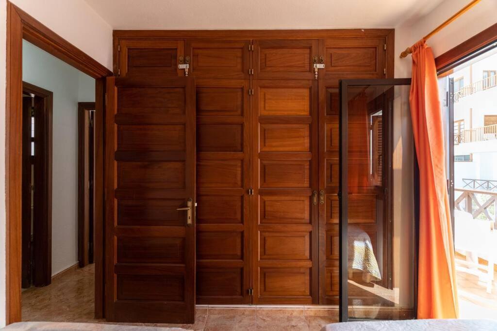 לוס כריסטיאנוס Apartamento Con 2 Terrazas En Los Cristianos מראה חיצוני תמונה