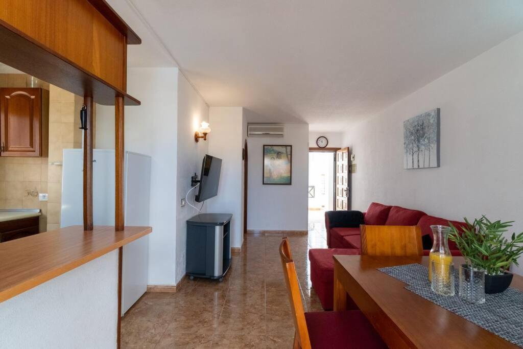לוס כריסטיאנוס Apartamento Con 2 Terrazas En Los Cristianos מראה חיצוני תמונה