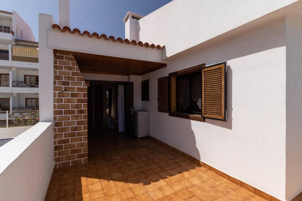 לוס כריסטיאנוס Apartamento Con 2 Terrazas En Los Cristianos מראה חיצוני תמונה