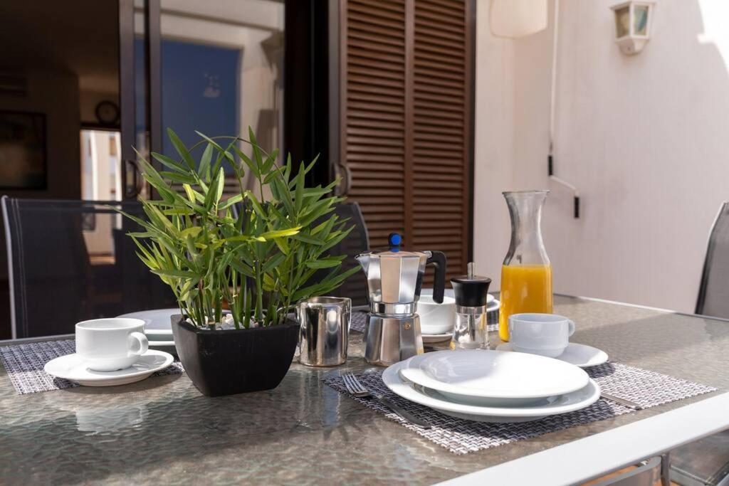 לוס כריסטיאנוס Apartamento Con 2 Terrazas En Los Cristianos מראה חיצוני תמונה