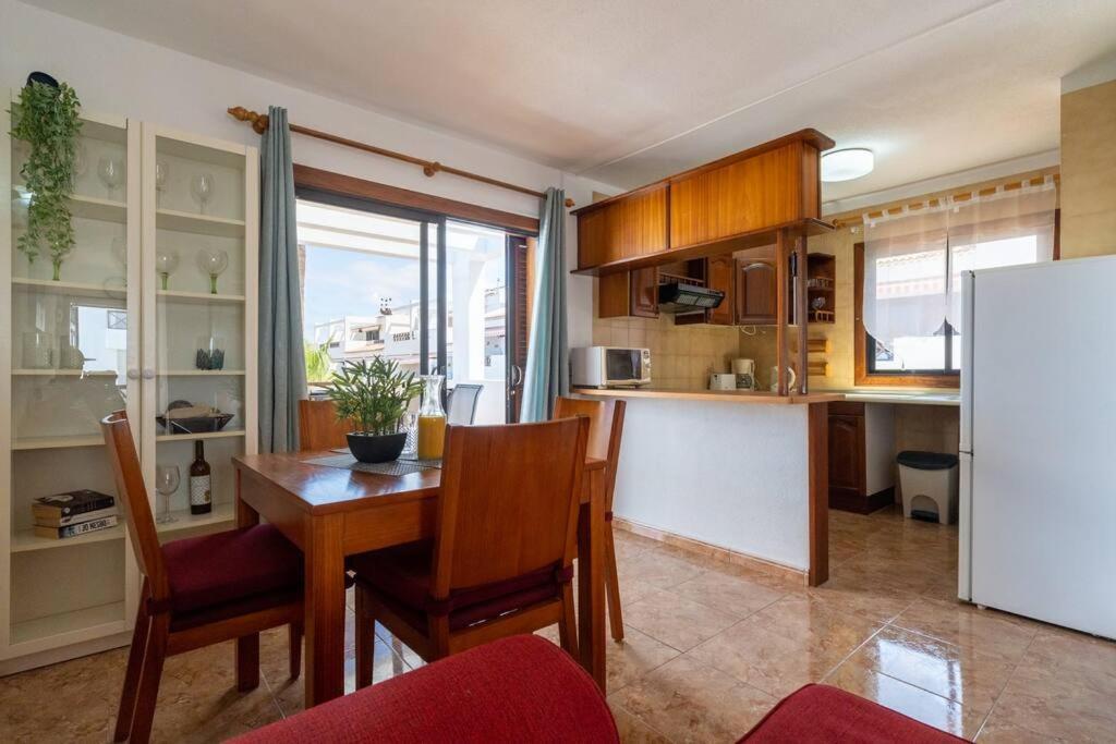 לוס כריסטיאנוס Apartamento Con 2 Terrazas En Los Cristianos מראה חיצוני תמונה